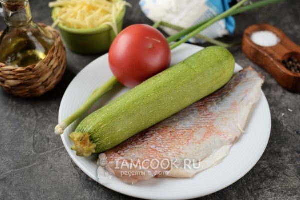 Рыба с кабачками в духовке