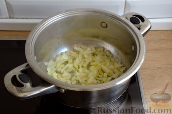 Сырный суп с креветками и рисом